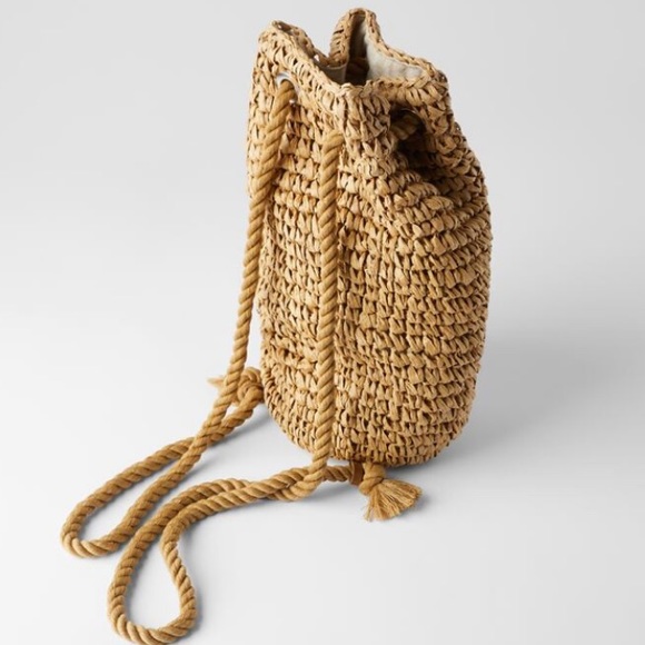 Zara natural woven backpack - Picture 3 of 10